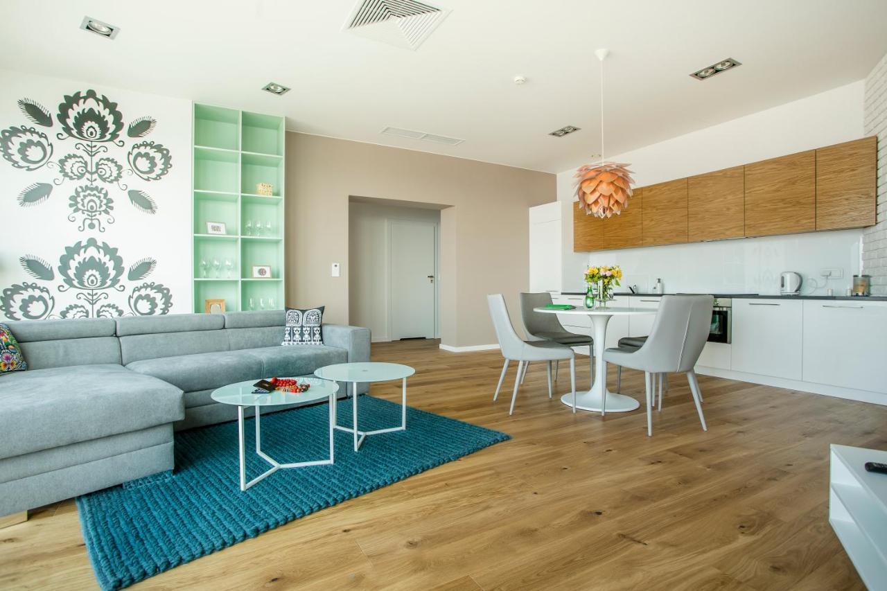 Apartamenty Sky Tower ヴロツワフ エクステリア 写真